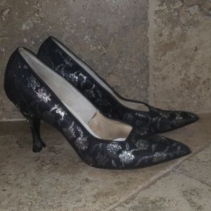 Vintage 50s-60s pointed toe heels